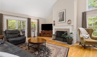 160 School Land Woods Rd, Exeter, RI 02822