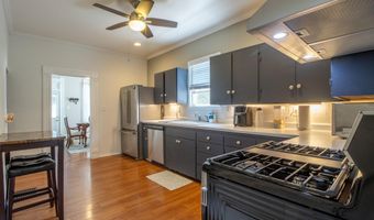 306 N JEFFERSON St, Abingdon, IL 61410