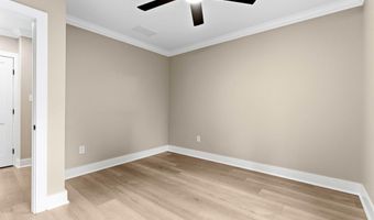 205 E MERCHANT St, Audubon, NJ 08106