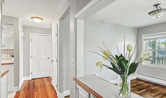 25 Viking Dr, Bristol, RI 02809
