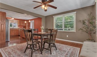 27 Fairway Dr, North Kingstown, RI 02852