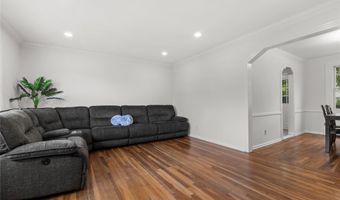 14 Evans Ave, Albertson, NY 11507