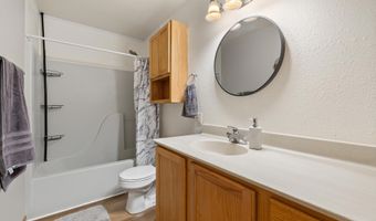 319 Grandeur Ln, Box Elder, SD 57719