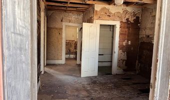 1008 W Colorado St, Chickasha, OK 73018