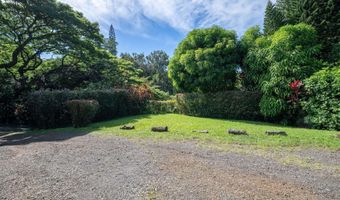 998 Kauhikoa Rd #4, Haiku, HI 96708