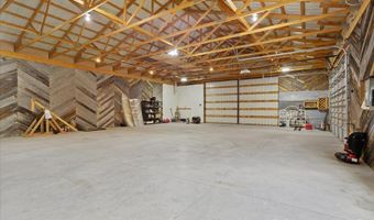 3033 CRAZY HORSE Rd, Cheyenne, WY 82001