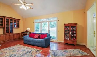 303 CHESTNUT Ln, Alabaster, AL 35007