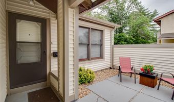 1822 Muny Vista Ct A, Alton, IL 62002
