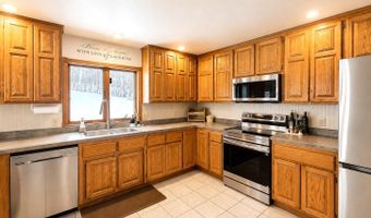 6828 Aurora Dr, Akeley, MN 56433