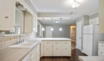 5710 Oakbrook Rd, Alexander, AR 72002