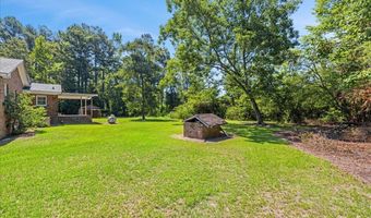 1330 E Hanrahan Rd, Ayden, NC 28513
