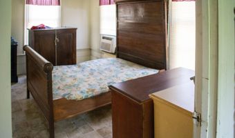 281 Bridge St, Branchville, SC 29432