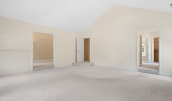 10604 MAPLECREST Ln, Potomac, MD 20854
