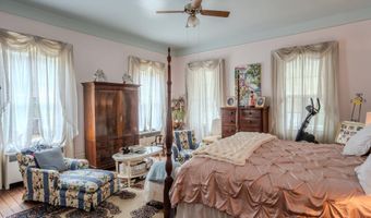 604 Pinckney St, Beaufort, SC 29902