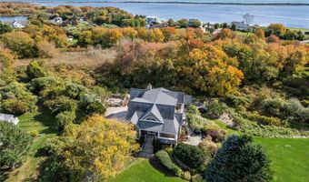 27 W Willow Ln, Charlestown, RI 02813