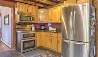 132 Poocham Rd, Chesterfield, NH 03466