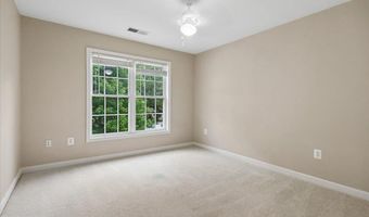 42855 CHATELAIN Cir, Ashburn, VA 20148