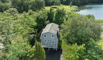 133 Bridgetown Rd, Narragansett, RI 02882