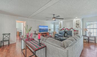 208 Catfish Landing Cir, Bonneau, SC 29431