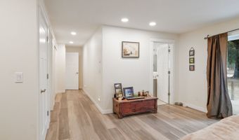 1780 Clover Ridge Rd, Albany, OR 97321