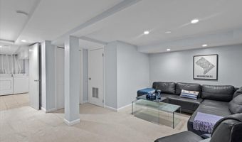 2652 WOODLEY Pl NW, Washington, DC 20008