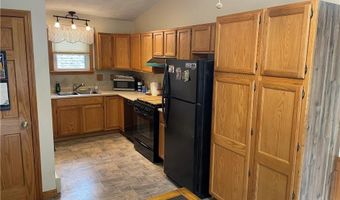 2 Timberwolf Dr, Cumberland, RI 02864