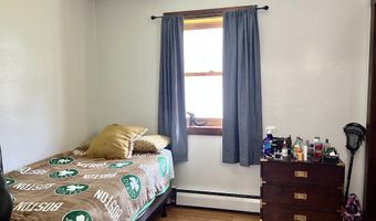 111 Central St, Brattleboro, VT 05301