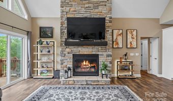 16 Enchanted Oak Ln, Alexander, NC 28701