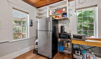 206 Lewis Hill Rd, Bethlehem, NH 03574