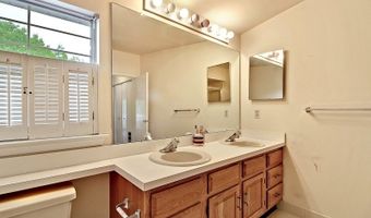 62 Bentley Court Condo, Bedminster, NJ 07921