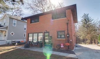 1011 Danforth St, Alton, IL 62002
