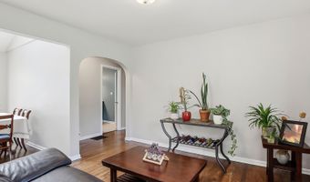 615 Highland Ave, Antioch, IL 60002