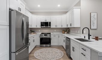 10100 S Willow St 212, Manchester, NH 03103