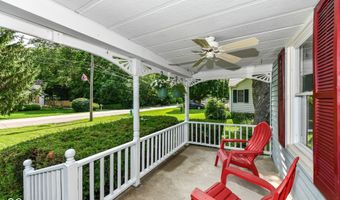 114 South St, Southport, IN 46227