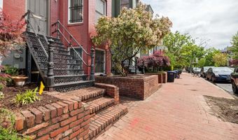 608 C St NE A, Washington, DC 20002