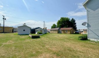 806 7th Ave, Britton, SD 57430