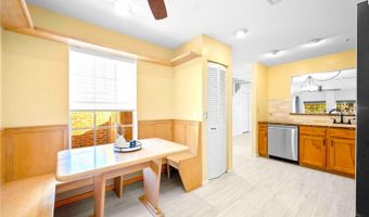 641 MAPLE OAK Cir 101, Altamonte Springs, FL 32701