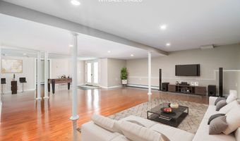 73 A Long Meadow Hill Rd, Brookfield, CT 06804