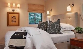 101 E Cooper 202, Aspen, CO 81611