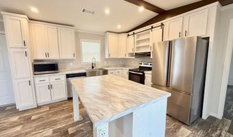 9106 Leo Montet Pvt Ln, Abbeville, LA 70510