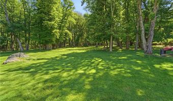 38 Gondola Ave, Jamestown, RI 02835