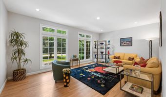 9600 EAGLE RIDGE Dr, Bethesda, MD 20817