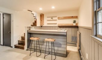 4422 NEPTUNE Dr, Alexandria, VA 22309