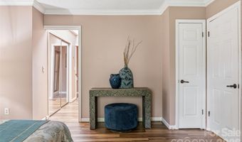 16 Canterbury Dr, Arden, NC 28704
