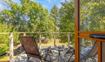 440 NW Riverfront St, Bend, OR 97703