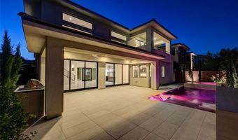 68 Grey Feather Dr, Las Vegas, NV 89135