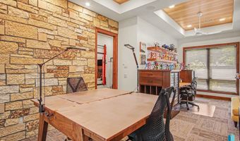 505 N Pasque Flower Trl, Brandon, SD 57005