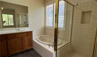 14 Hammock Dunes Ct, Henderson, NV 89052