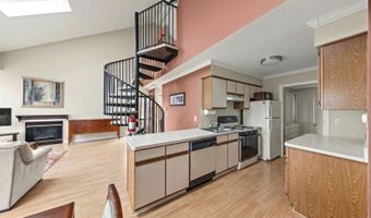 1 Baltusrol Ct 2, Alloway, NJ 07462