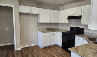 70 Aberdeen Pl, Acworth, GA 30101